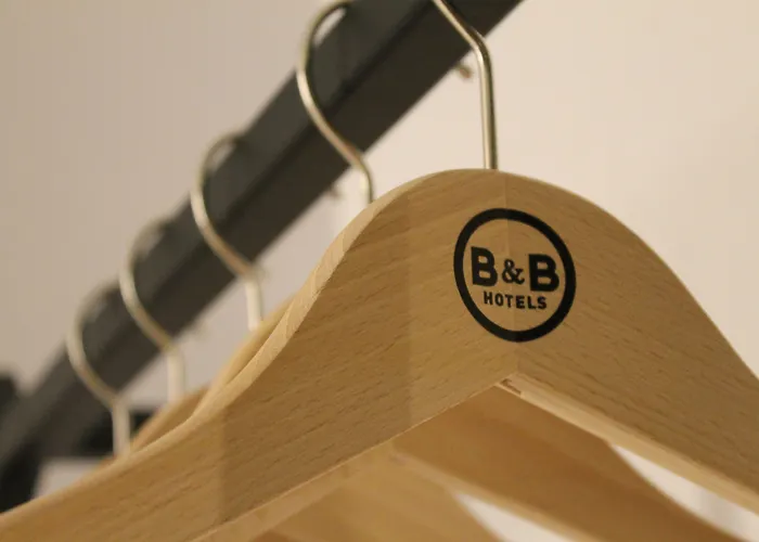 B&B HOTEL Toulouse Cité de l'Espace Mouchotte