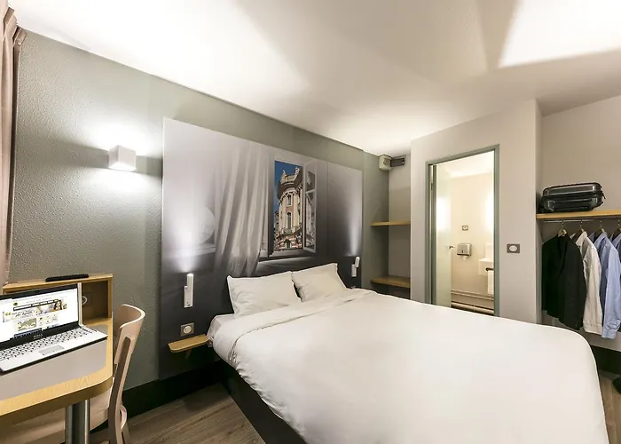 B&B HOTEL Toulouse Cité de l'Espace Mouchotte